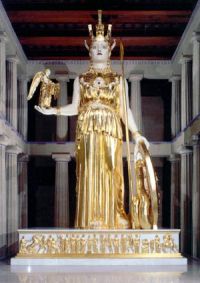 Statue de la déesse Athéna, dans le Parthénon 