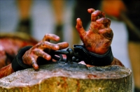 Mains du Christ pendant la flagellation